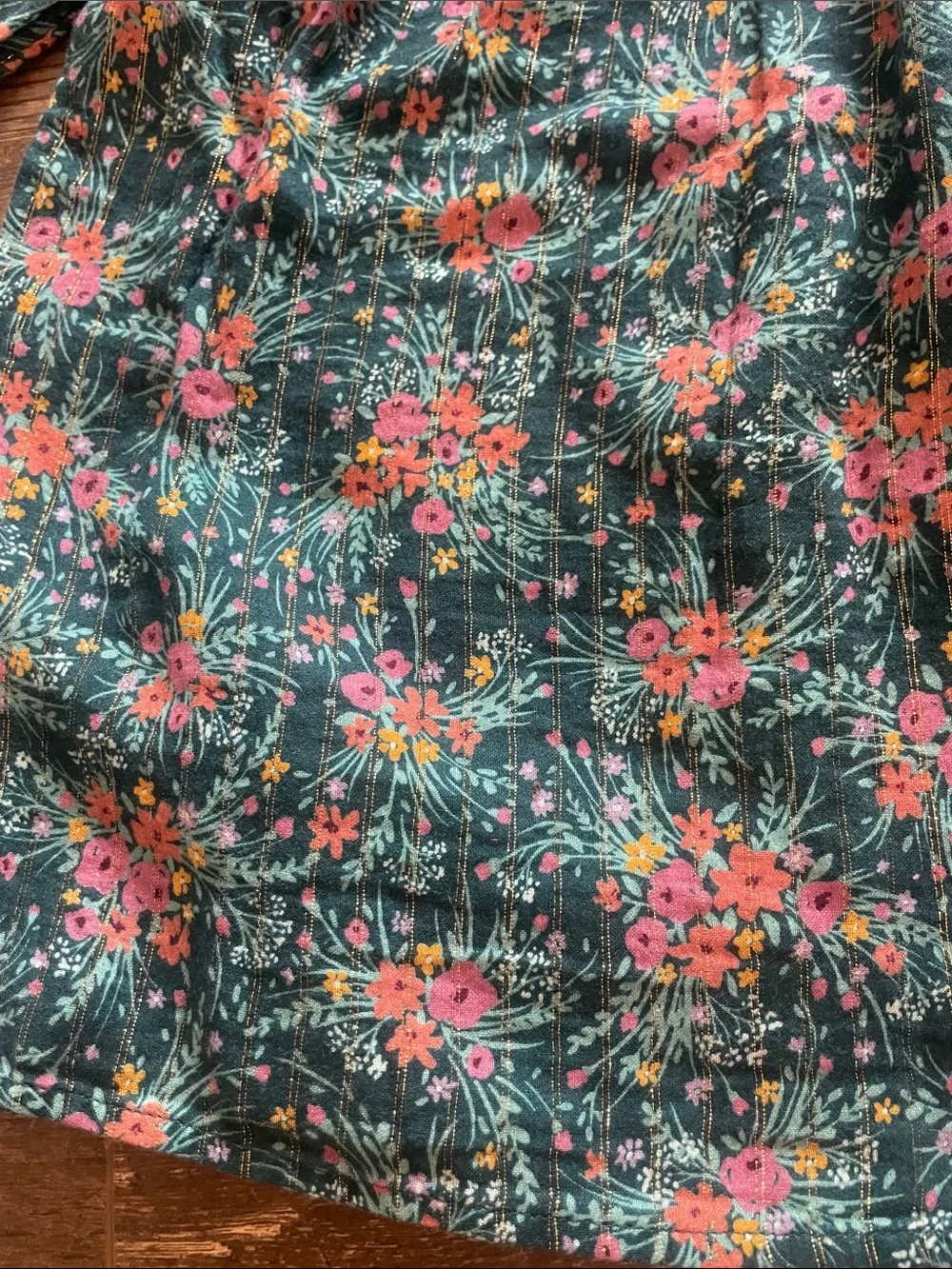 Cat & Jack Green Floral Long-Sleeve Blouse with Gold Lines Size XL